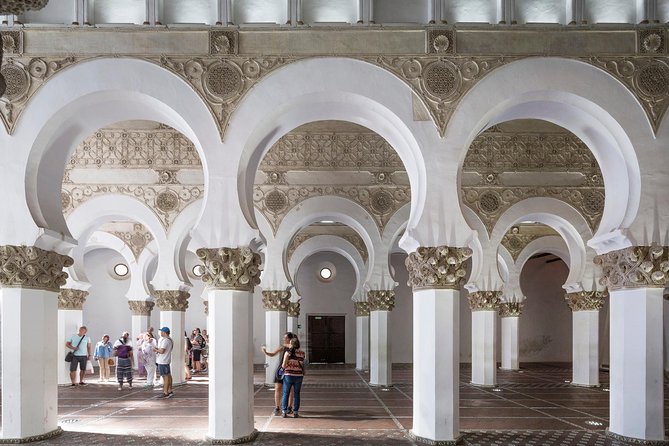 Escorial Monastery and Toledo Afternoon Tour - Guides can make the difference, so watch for the signs