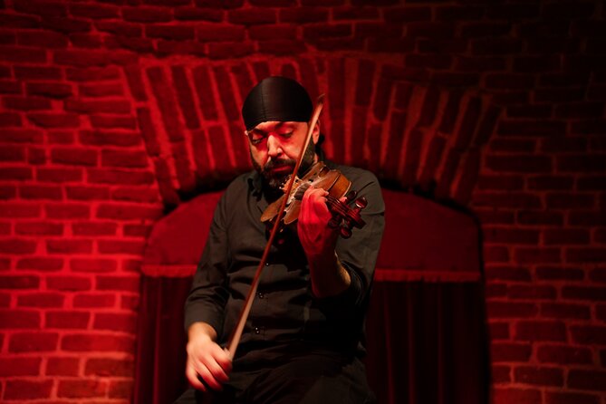 Essential Flamenco: Pure Flamenco Show in the Heart of Madrid - What the 1 Hour 10 Minutes Feels Like, and Why the Venue Matters