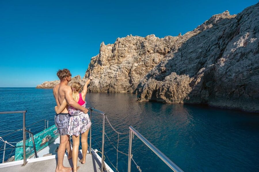 Excursión en barco por la tarde con bebidas y snacks - Who This Boat Trip Is Best For