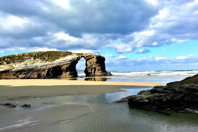 Excursion From Santiago to: Lugo, Catedrais Beach and Asturias - Key Highlights That Make This Day Trip Worth It