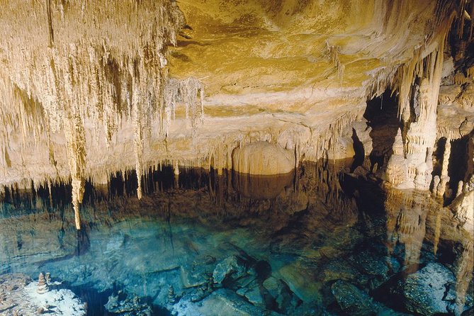 Explore Mallorca: Majorica Pearl Shop and Caves of Drach - Majorica Pearls in Porto Cristo: a 40-minute shop stop with choice