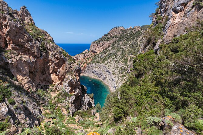 Explore Secret Ibiza: Guided Hiking Tours with Local Experts - Stop and see the viewpoints: why the best moments feel planned