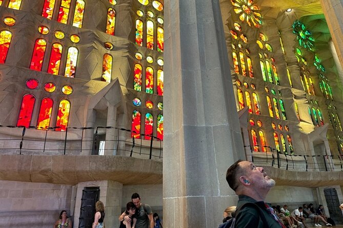 Fast Track Sagrada Familia Guided Tour - Exterior Façades: Learning the Language of the Facade Details