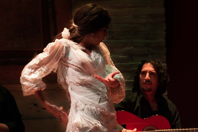 Flamenco Night at Tablao de Carmen with Tasting Menu or Dinner - Timing and Seating Tips: Arrive Early, Then Relax