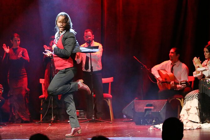 Flamenco Show at Dalmases Palace in Barcelona - Getting to the venue: walkable area, plan a little extra time