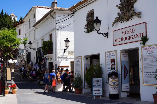 From Albir & Benidorm: Guadalest Village Excursion - Motor Museum Stop: The 45-Minute Surprise at the Valle de Guadalest