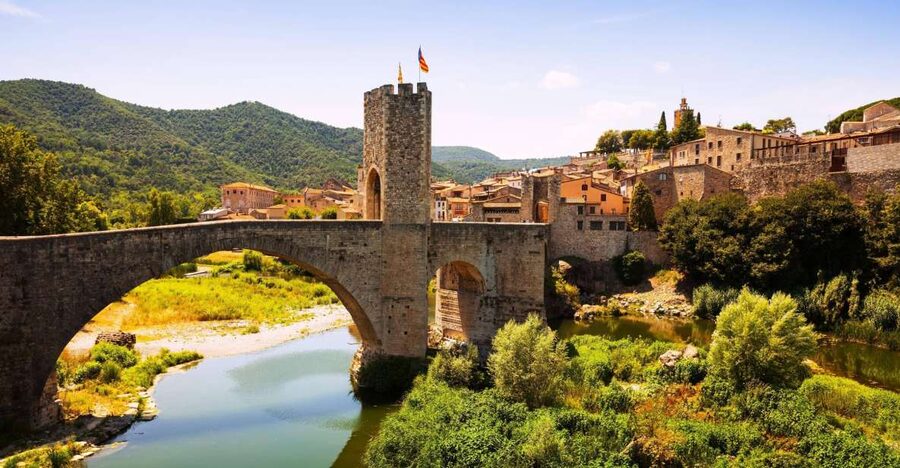 From Barcelona: Besalú & Medieval Towns Tour w/ Hotel Pickup - Vic cathedral area and the Roman temple pass-by you should not skip
