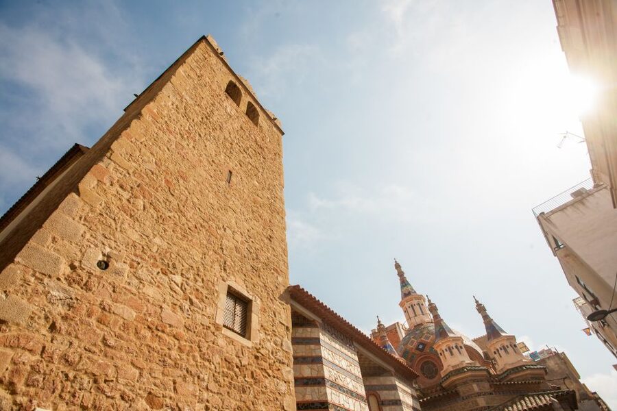 From Barcelona: Costa Brava Day Tour with Boat Trip - Comfort, weather, and the small rules that affect your day