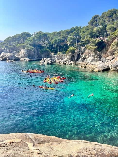 From Barcelona: Costa Brava Kayak & Snorkel Tour with Picnic - Beach time after paddling: the picnic in S’Agaró