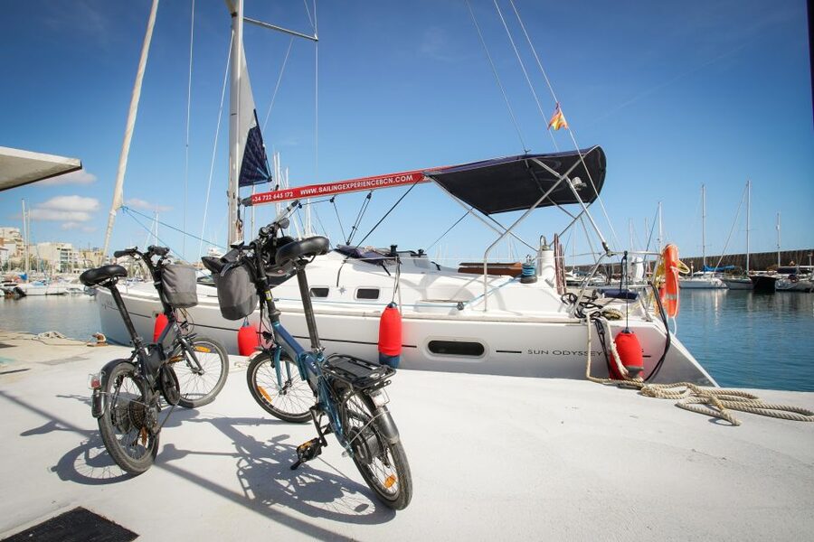 From Barcelona: E-Bike and Sailing Tour with Wine Tastings - Who This Sailing and E-Bike Day Is Best For