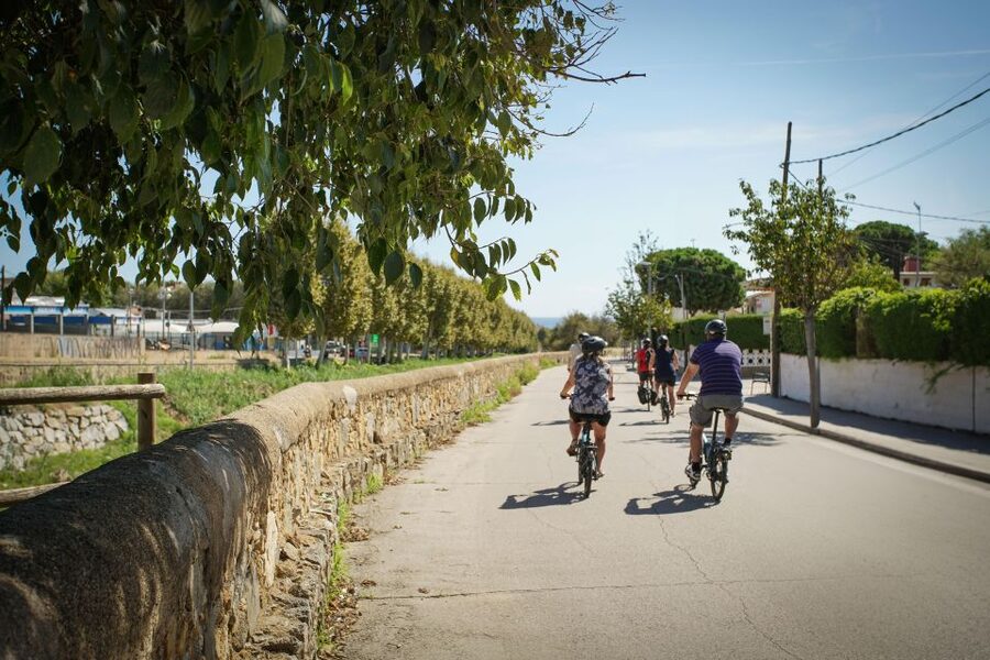 From Barcelona: E-Bike and Sailing Tour with Wine Tastings - What to Wear, Pack, and Plan for