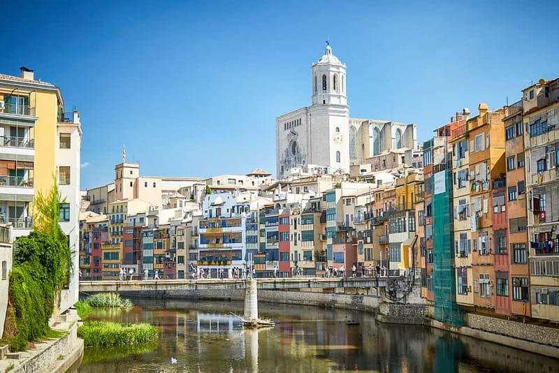 From Barcelona: Girona and Dalí Museum Small-group Day Tour - Guides, Group Size, and the Pace That Makes This Work