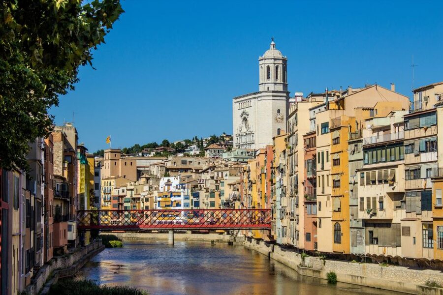 From Barcelona: Girona, Game of Thrones Tour - Pont de les Peixateries Velles and the Game of Thrones stop you will remember