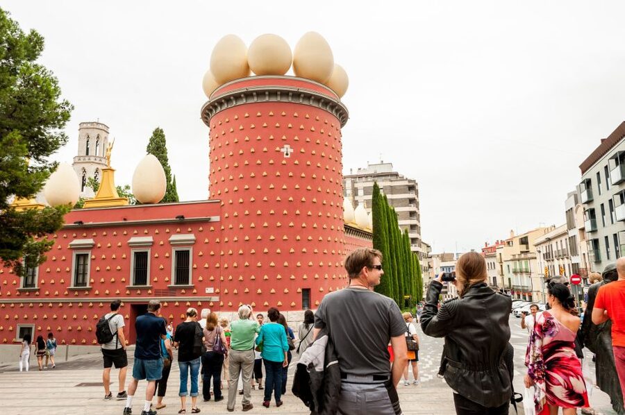 From Barcelona: Girona Guided Tour & Dalí Museum in Figueres - Transportation and timing: comfortable coach, but it is a packed day