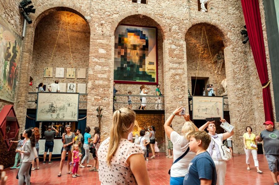 From Barcelona: Girona Guided Tour & Dalí Museum in Figueres - Girona old town: where the guide turns streets into a story