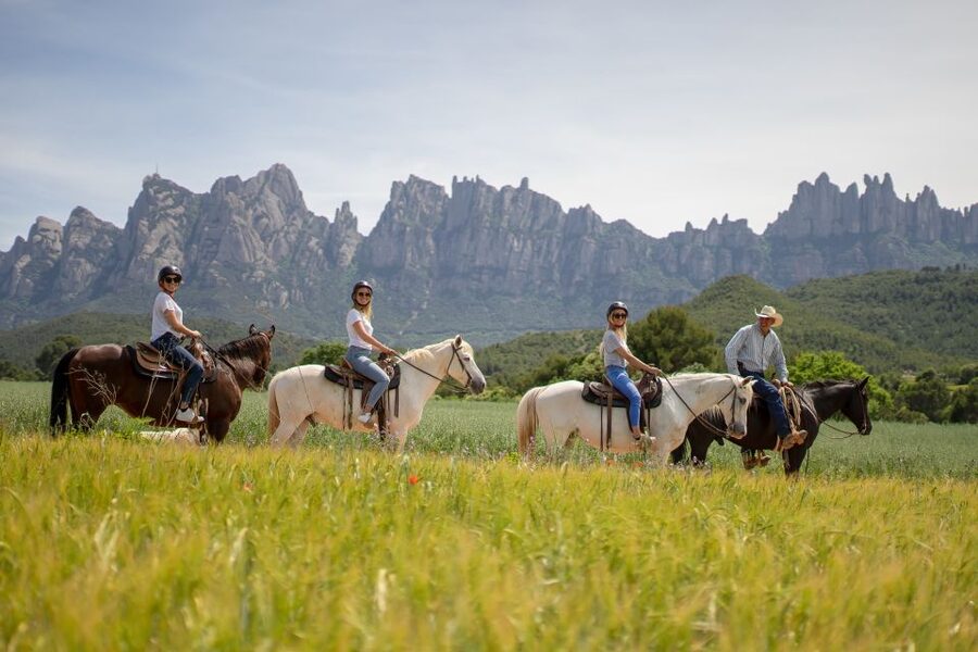 From Barcelona: Half-Day Montserrat & Horse Riding Tour - Montserrat Abbey and La Moreneta: How the Monastery Stop Is Actually Timed