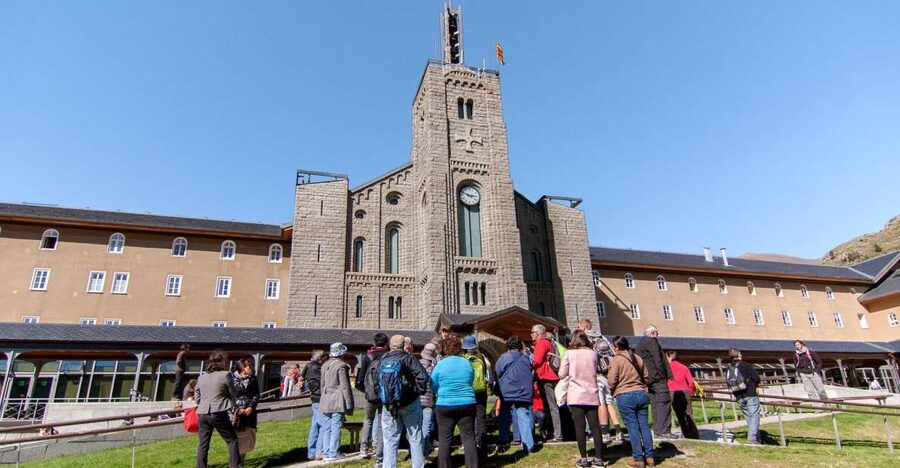 From Barcelona: Pyrenees Mountains Day Tour - Queralbs at 1,236 Meters, Tiny Village Energy Before You Go Higher