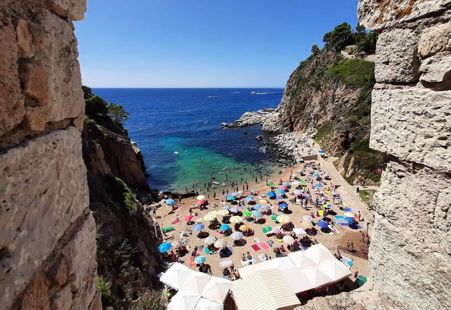 From Barcelona: Tossa de Mar Day Tour with Beach Time - Who should book this trip, and who should think twice