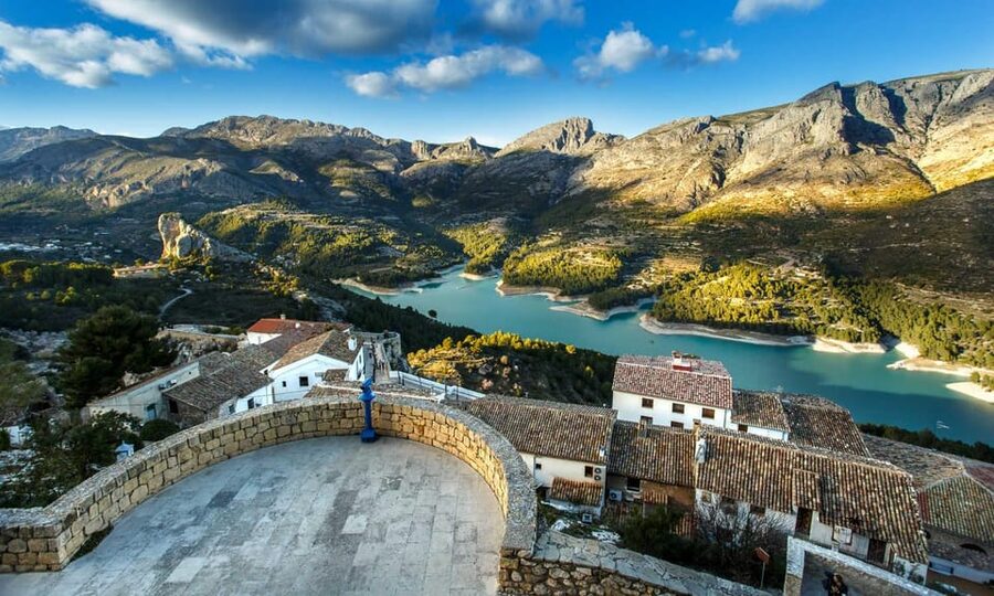 From Benidorm: Guadalest, Altea & ticket in Algar Waterfalls - What to bring and the rules that affect your comfort