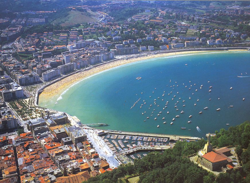 From Bilbao: Biarritz, Saint Jean de Luz, San Sebastian Tour - Stop 1: Biarritz and the Sea-Air Mood