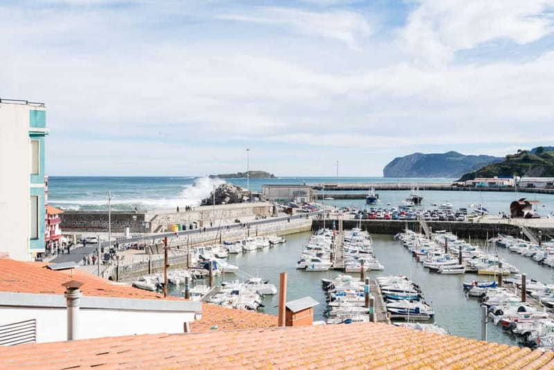 From Bilbao: Gaztelugatxe, Gernika, and Mundaka Group Tour - The Private AC Ride That Keeps a Busy Morning From Falling Apart