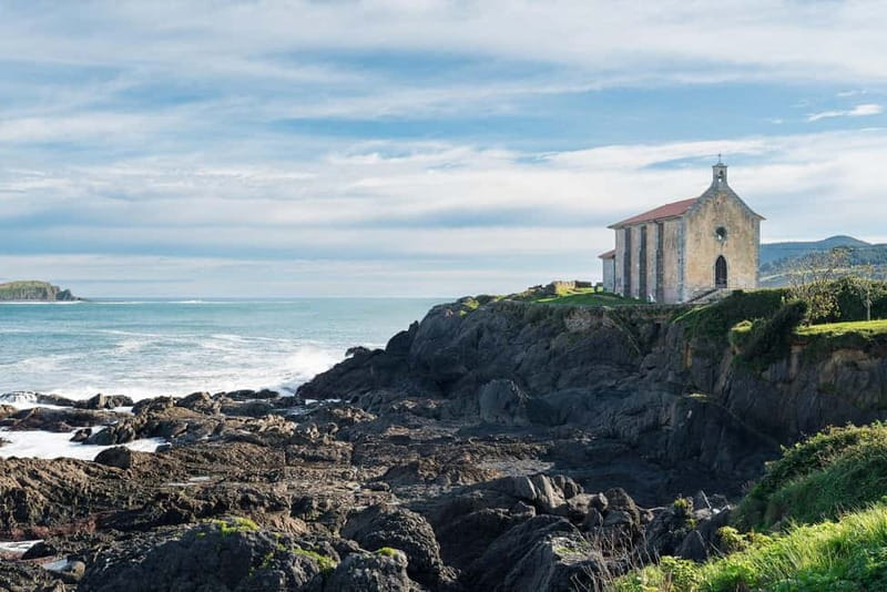 From Bilbao: Gaztelugatxe, Gernika, and Mundaka Group Tour - Guides Who Actually Shape the Day, From Jose to Pilar to Adur