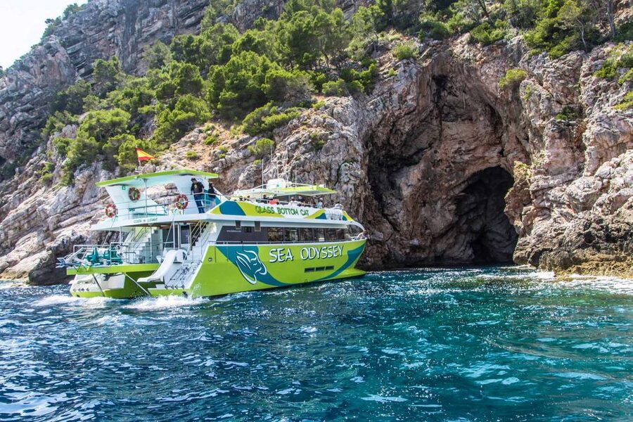 From Cala Millor: East Coast Glass-Bottom Boat Trip - Pick the right cruise length, 1.5 to 4 hours