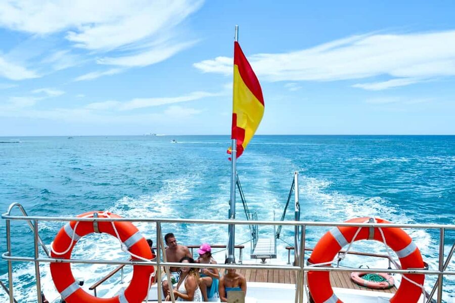 From Corralejo: Lobos Island Boat and Snorkel Activity - Price and value: why around $31 can feel fair
