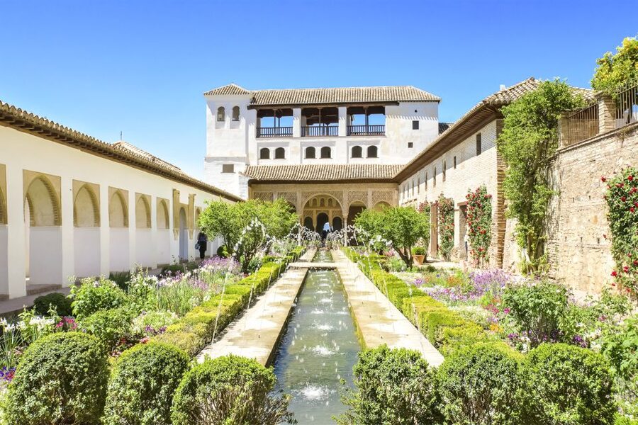 From Costa del Sol: Granada, Alhambra + Nasrid Palaces Tour - Should you book this Granada and Alhambra day trip?