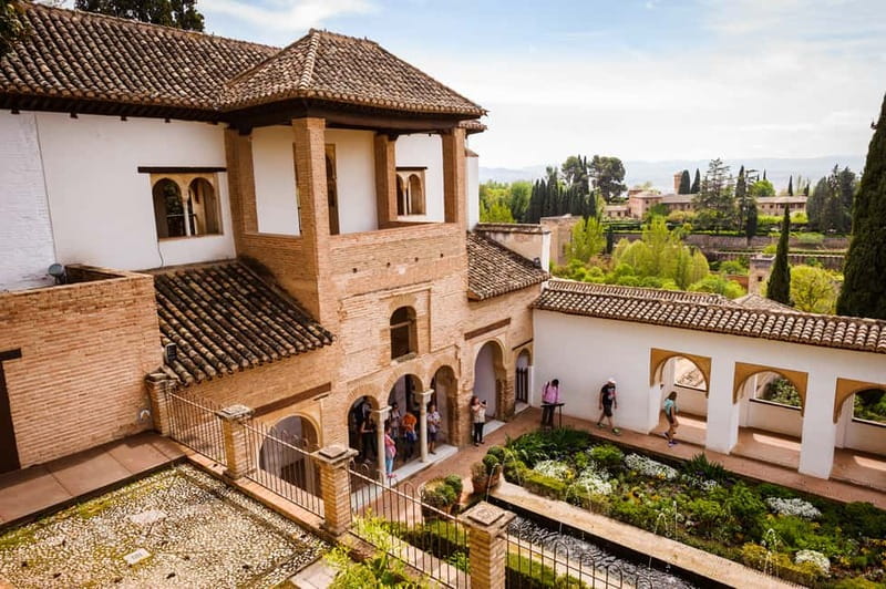 From Costa del Sol: Granada Full-Day Tour - Logistics that matter: tickets, language, and meeting points