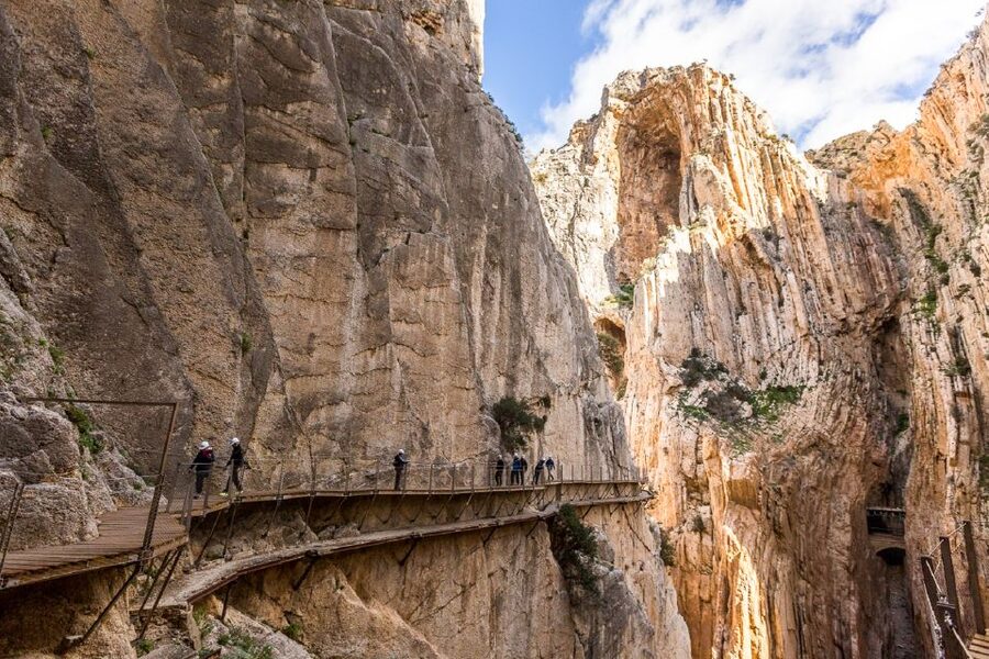 From Costa del Sol & Malaga: Caminito del Rey Guided Tour - Timing, queues, and why your day may feel longer than 8 hours