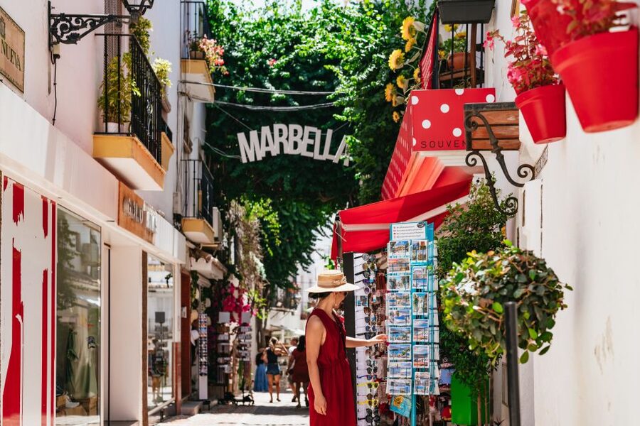 From Costa del Sol: Mijas, Marbella and Puerto Banús Tour - Key highlights worth your time