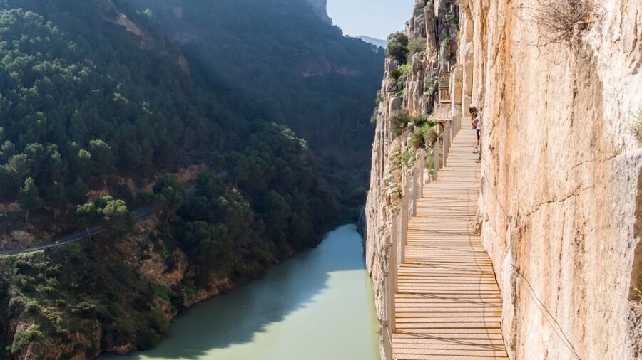 From Fuengirola: Caminito del Rey Guided Day Trip - Entering at the northern access near Ardales: the walking starts with tunnels