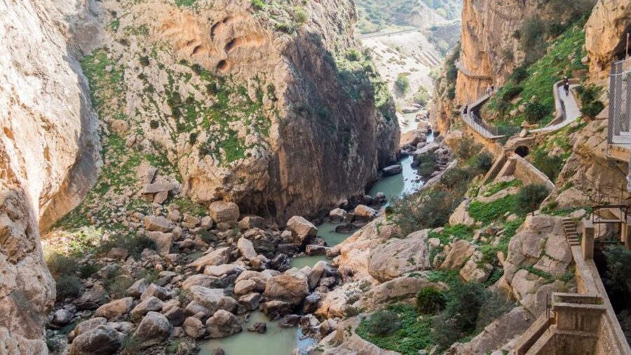 From Fuengirola: Caminito del Rey Guided Day Trip - Gear checklist you will be glad you packed