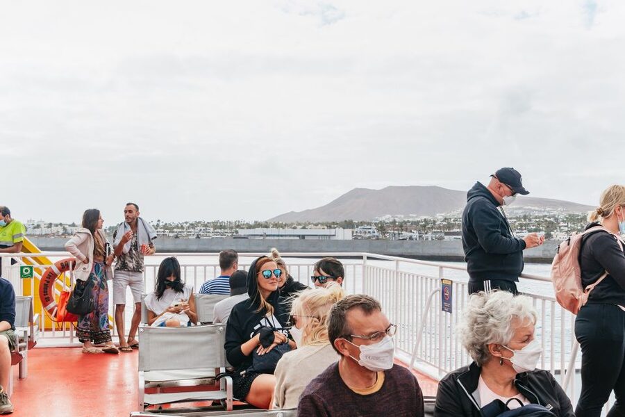 From Fuerteventura: Lanzarote Trip with Wine Tasting & Lunch - Entering Jameos del Agua lava tube caves and meeting Jameito