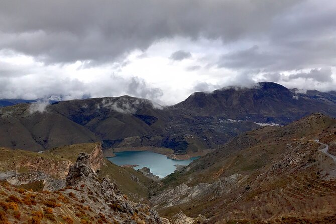 From Granada: Sierra Nevada Safari tour up to 2500 meters high - Lunch at the Mountain Resort Stop: What to Expect