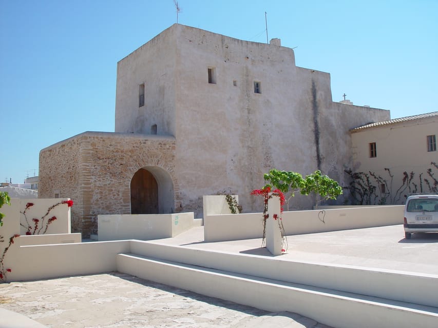 From Ibiza: Ferry and Guided Bus Excursion in Formentera - Key things I’d clock before you go
