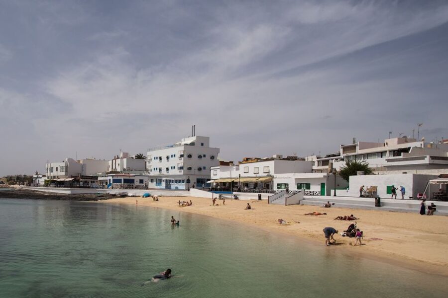 From Lanzarote: Day Trip to Fuerteventura and Corralejo - Should You Book This Lanzarote to Fuerteventura Day Trip?