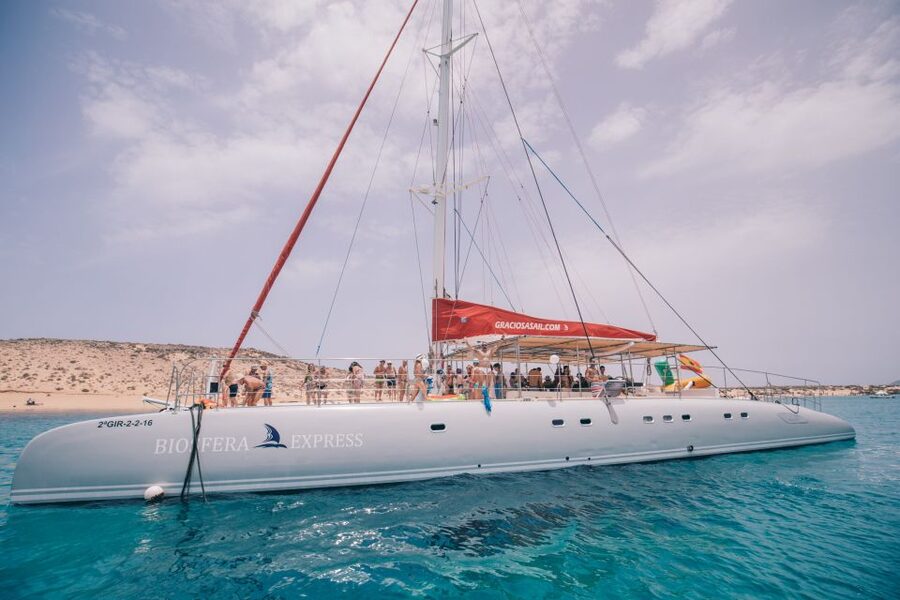 From Lanzarote: Sailing Day Trip Around La Graciosa - The Catamaran Ride: Champagne Welcome and North Coast Views