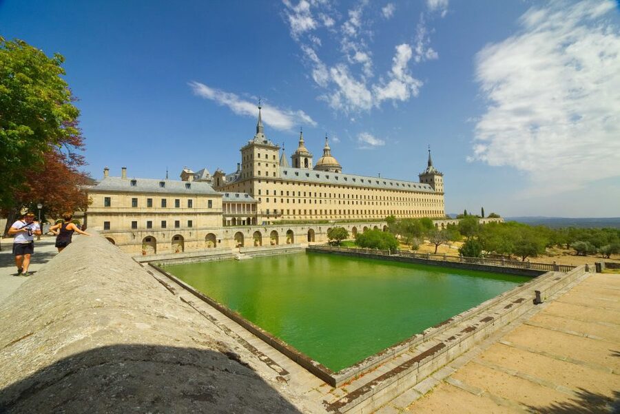 From Madrid: El Escorial and Valley's Basilica Half Day Tour - Key points before you go