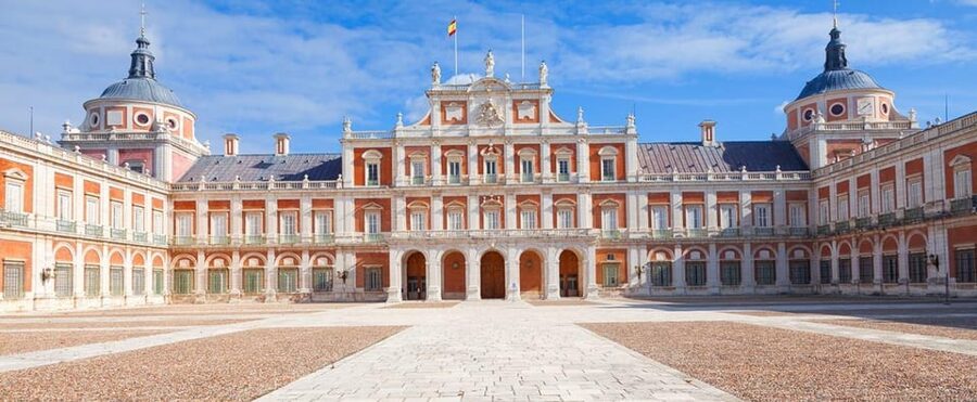 From Madrid: Guided Day Trip to Chinchon, Aranjuez & Toledo - Aranjuez Royal Palace: The Entry Ticket That Makes This Trip Feel Worth It