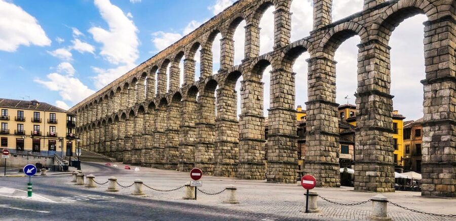 From Madrid: Guided Day Trip to Segovia, optional Alcázar - Free Time in Segovia: How to Use It Well (Without Getting Stuck)