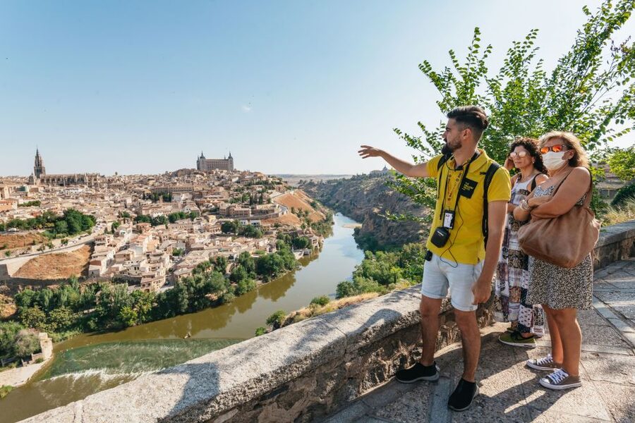 From Madrid: Guided Day Trip to Toledo by Bus - Getting to Toledo smoothly: Neptune Fountain to the Mirador photo stop