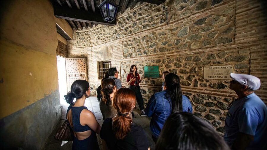 From Madrid: Guided Day Trip to Toledo by Bus - Alcázar, the Jewish Quarter, and the major sights you can expect