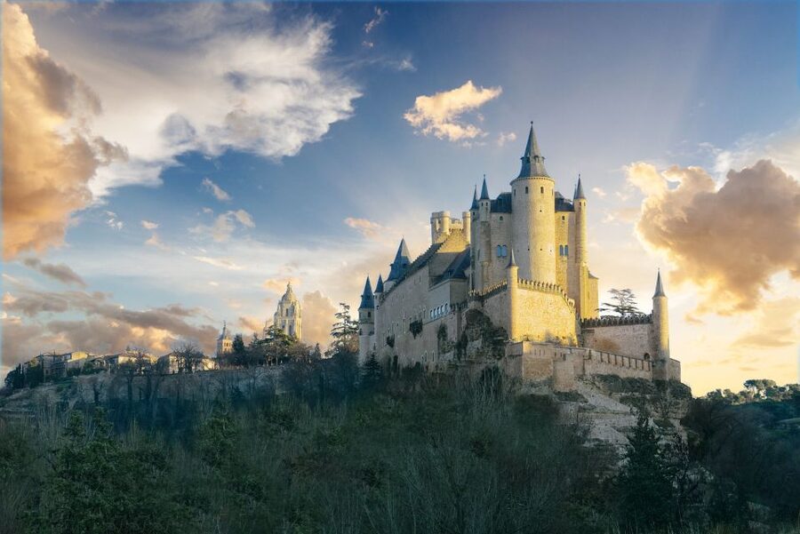 From Madrid: Segovia & Avila Day Trip with Optional Tickets - The bus ride: air-conditioning, headsets, and how the day stays on track