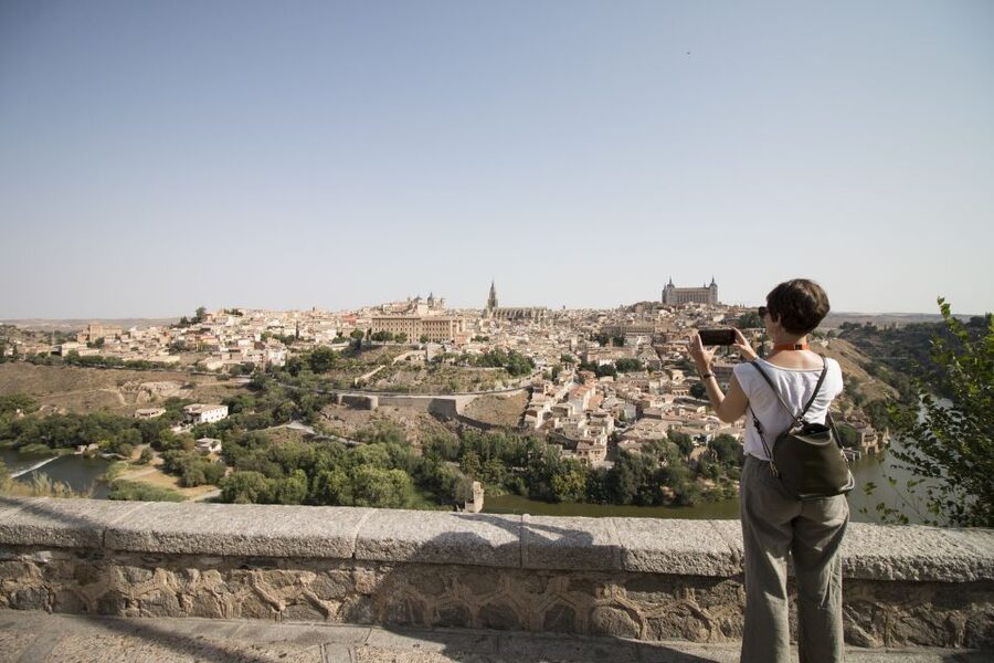 From Madrid: Toledo Full-Day Trip with Optional Cathedral - Panoramic viewpoint time, why it matters more than you think