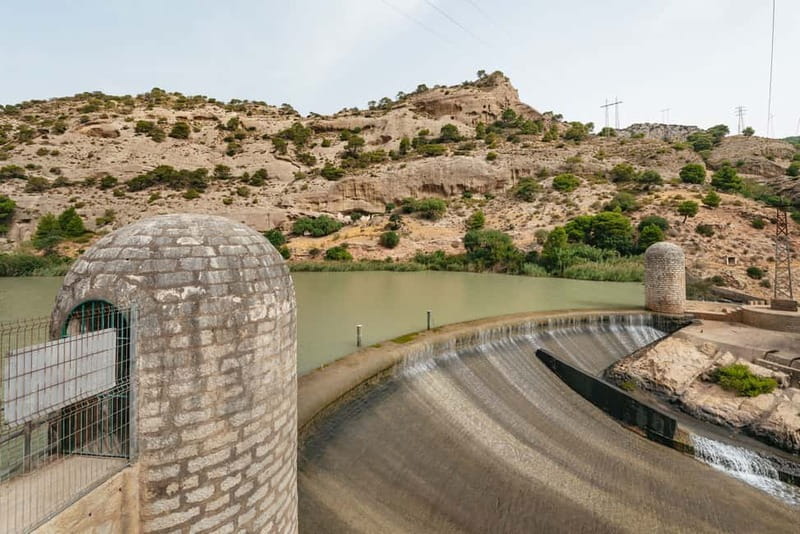 From Málaga & Costa del Sol: Caminito del Rey Guided Tour - Who should book this Caminito del Rey guided hike