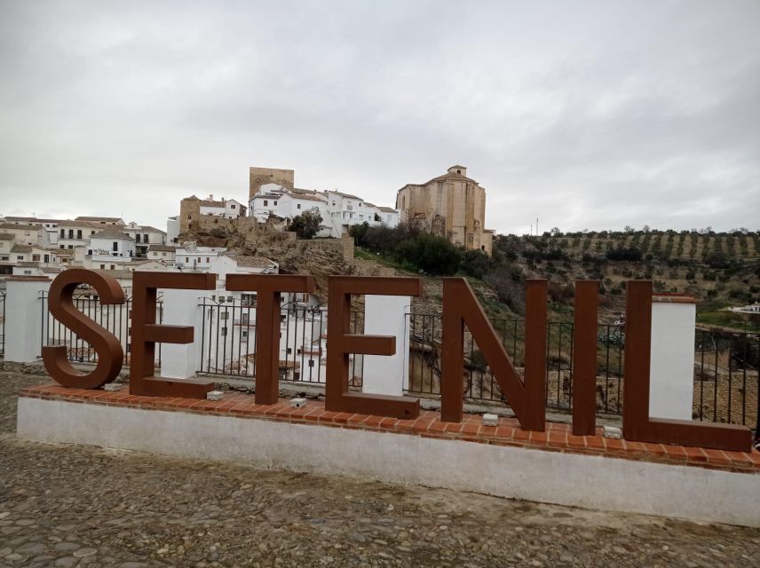 From Málaga: Ronda+Setenil de las Bodegas with Little Train - Your free time in Ronda: how to spend 4 hours without panicking