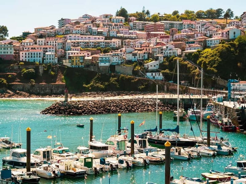 From Oviedo: Covadonga, Cangas de Onís, and Lastres Tour - San Roque viewpoint and Lastres: coastal views with a village taste