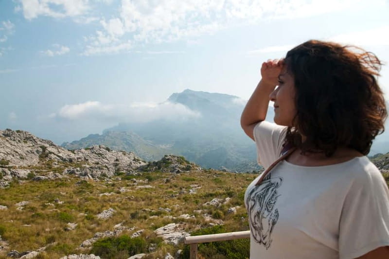 From Palma: Serra Tramuntana and Lluc Monastery Guided Tour - Sa Calobra and Torrent de Pareis: time for dramatic views, not a full hiking day